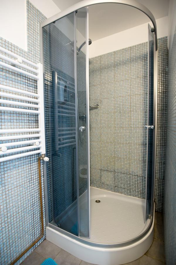 Vatra Accommodation 布加勒斯特 外观 照片